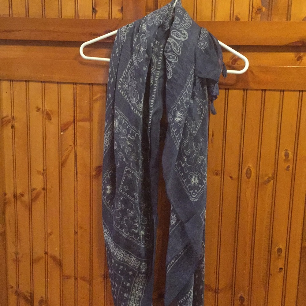 Scarf
